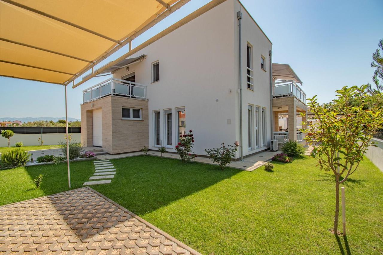 Villa Wiena Vir Exterior foto